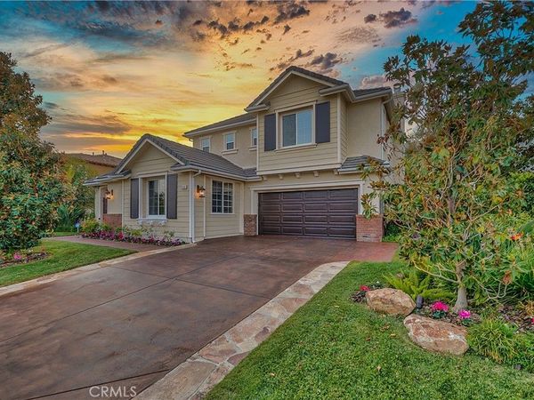 29345 Hacienda Ranch Court, Valencia, CA 91354