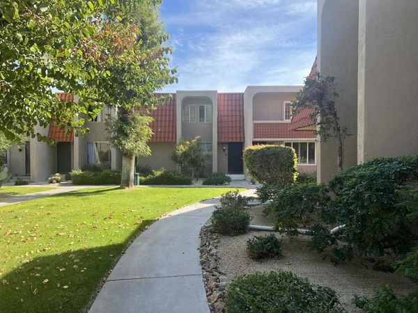 232 E Via Escuela, Unit C, Palm Springs, CA 92262