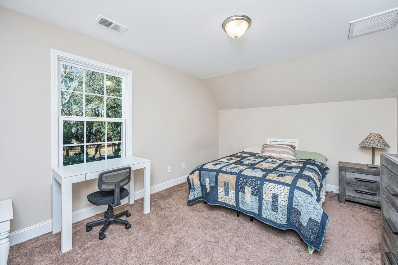 8990 Palmetto Road Photo 32