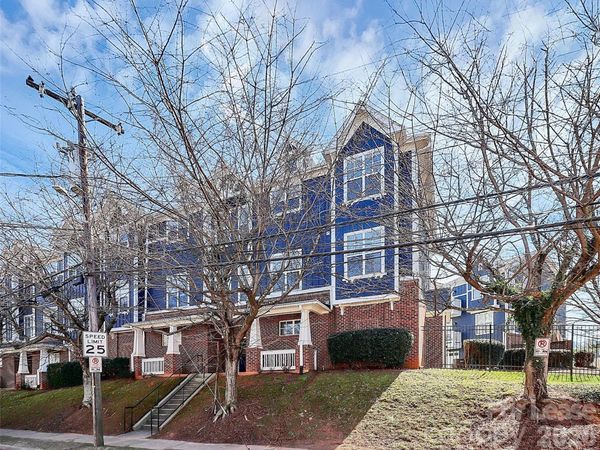 1654 Walnut View Drive , Charlotte, NC 28208