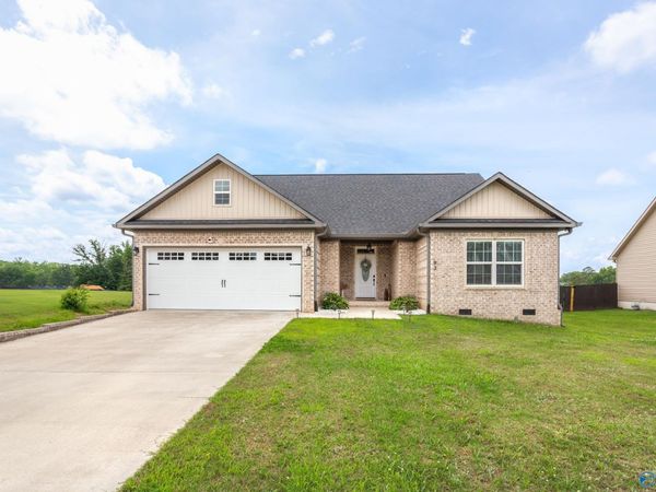 93 Chloe Drive, Lincoln, AL 35096