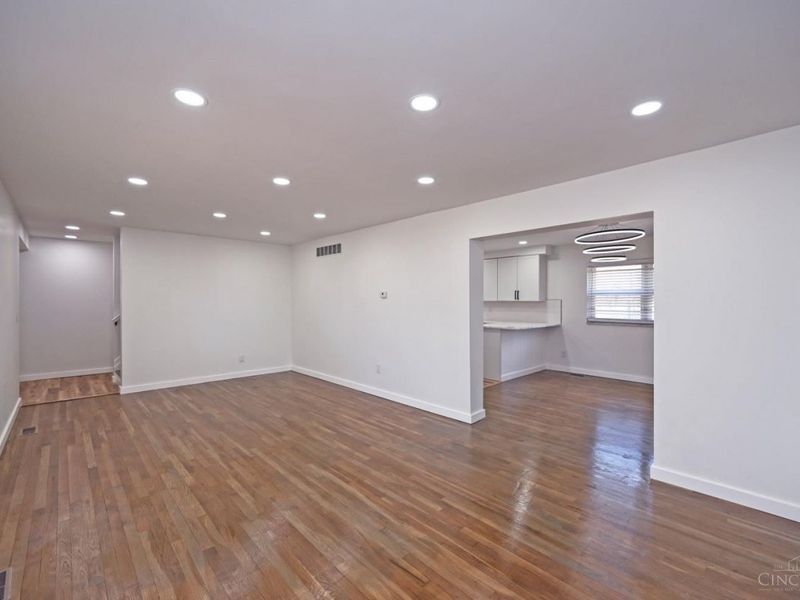 10219 Winstead Lane, Springfield Twp., OH 45231 Photo 5