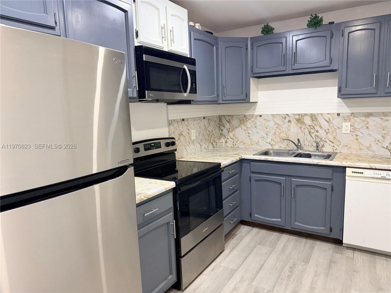 1320 N 69th Way, Hollywood, FL 33024 Photo