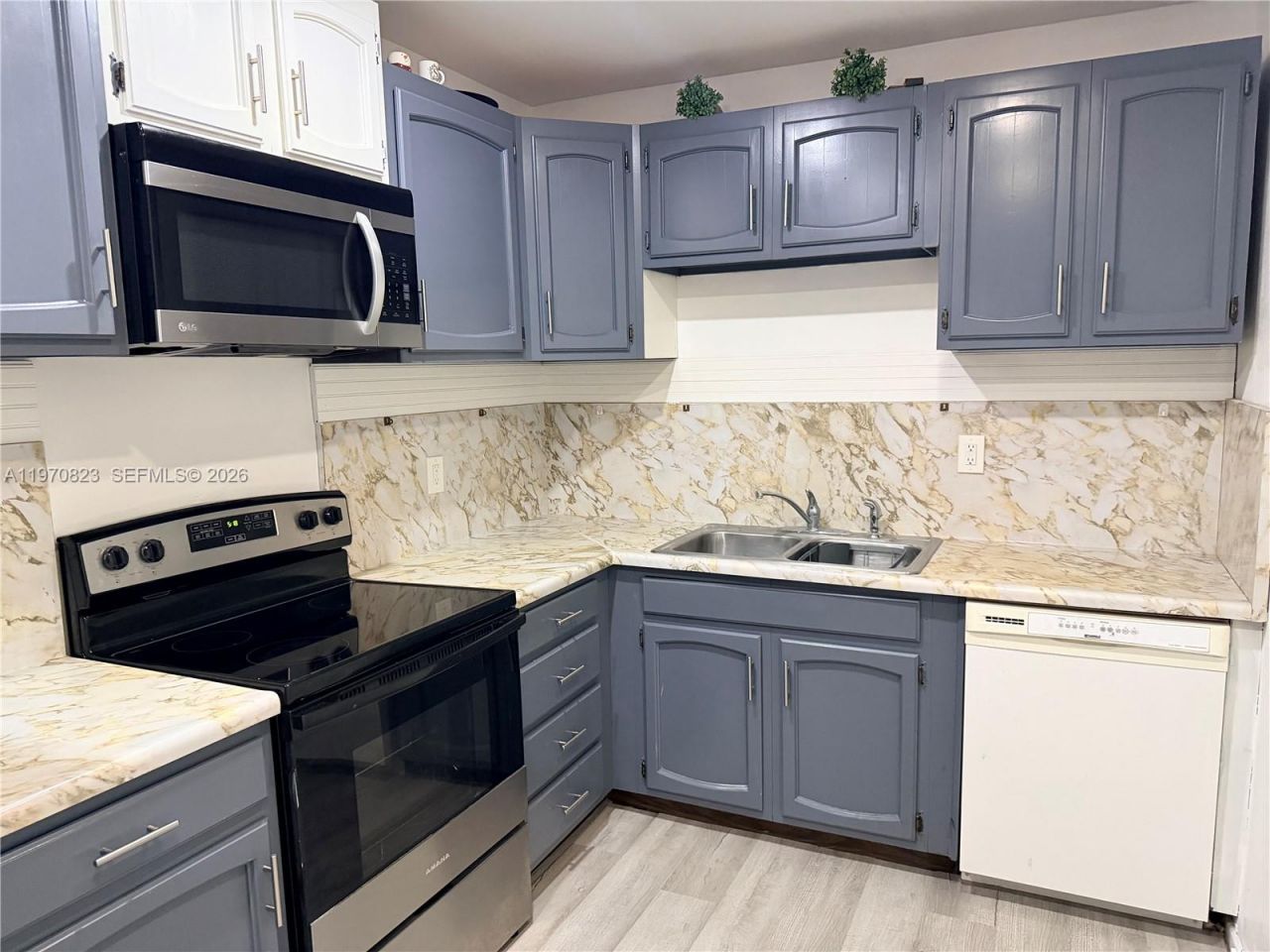 1320 N 69th Way, Hollywood, FL 33024 Photo