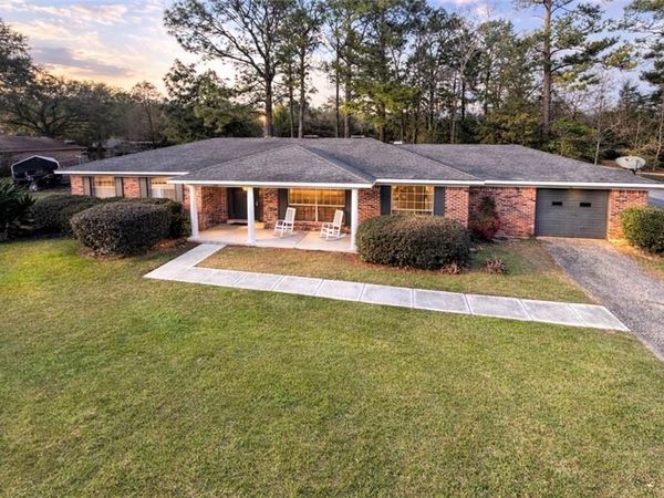 404 Audubon Drive S, Satsuma, AL 36572