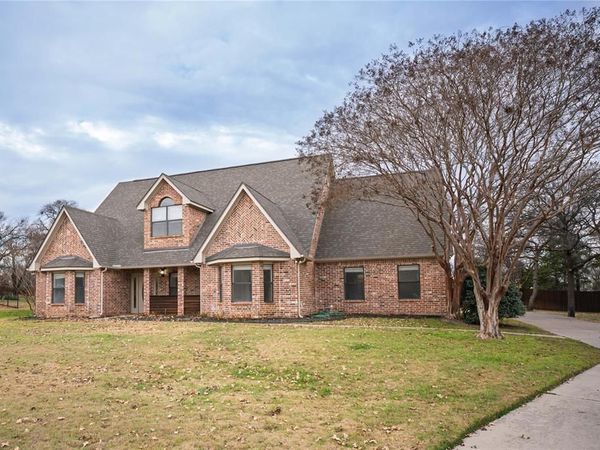 250 Timberleaf Drive, Double Oak, TX 75077