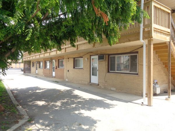 8817 S Roberts Road , Unit 5, Hickory Hills, IL 60457