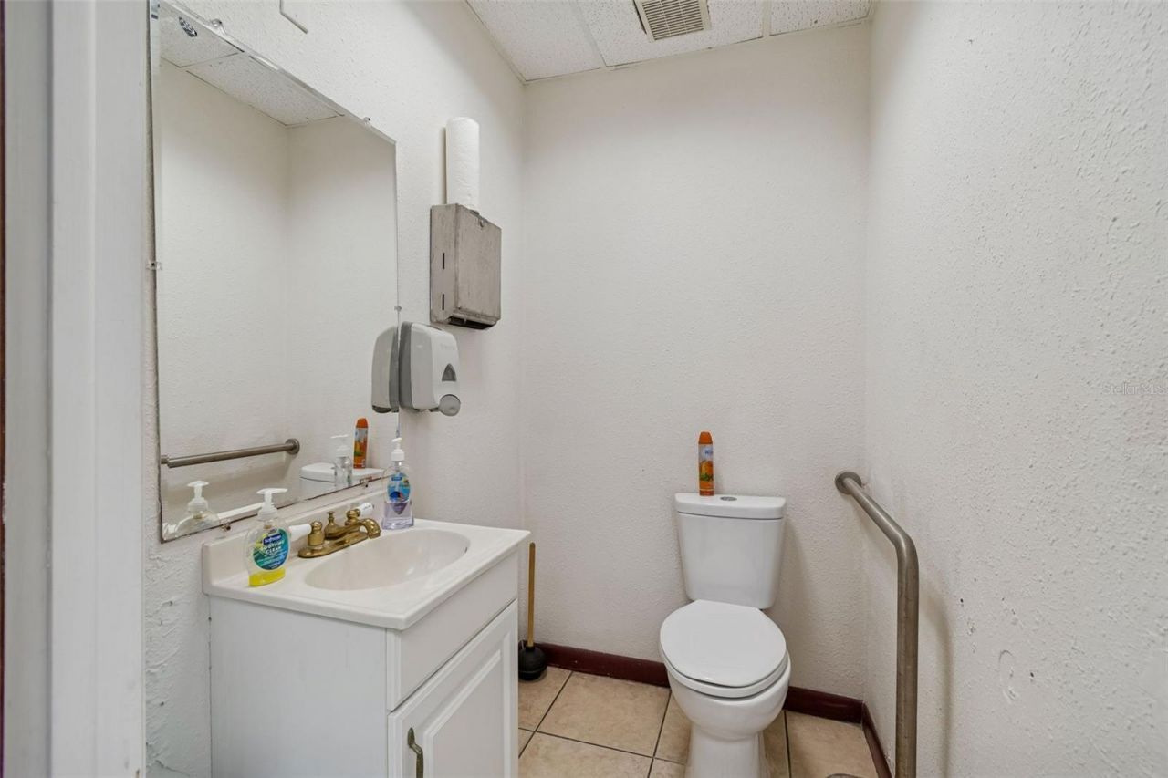 1152 62nd Avenue S, Saint Petersburg, FL 33705 Photo