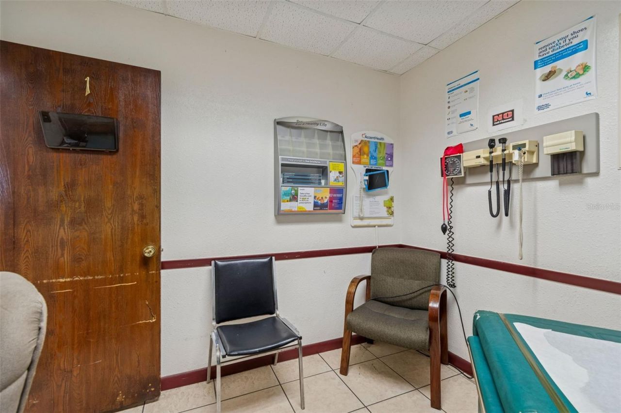 1152 62nd Avenue S, Saint Petersburg, FL 33705 Photo