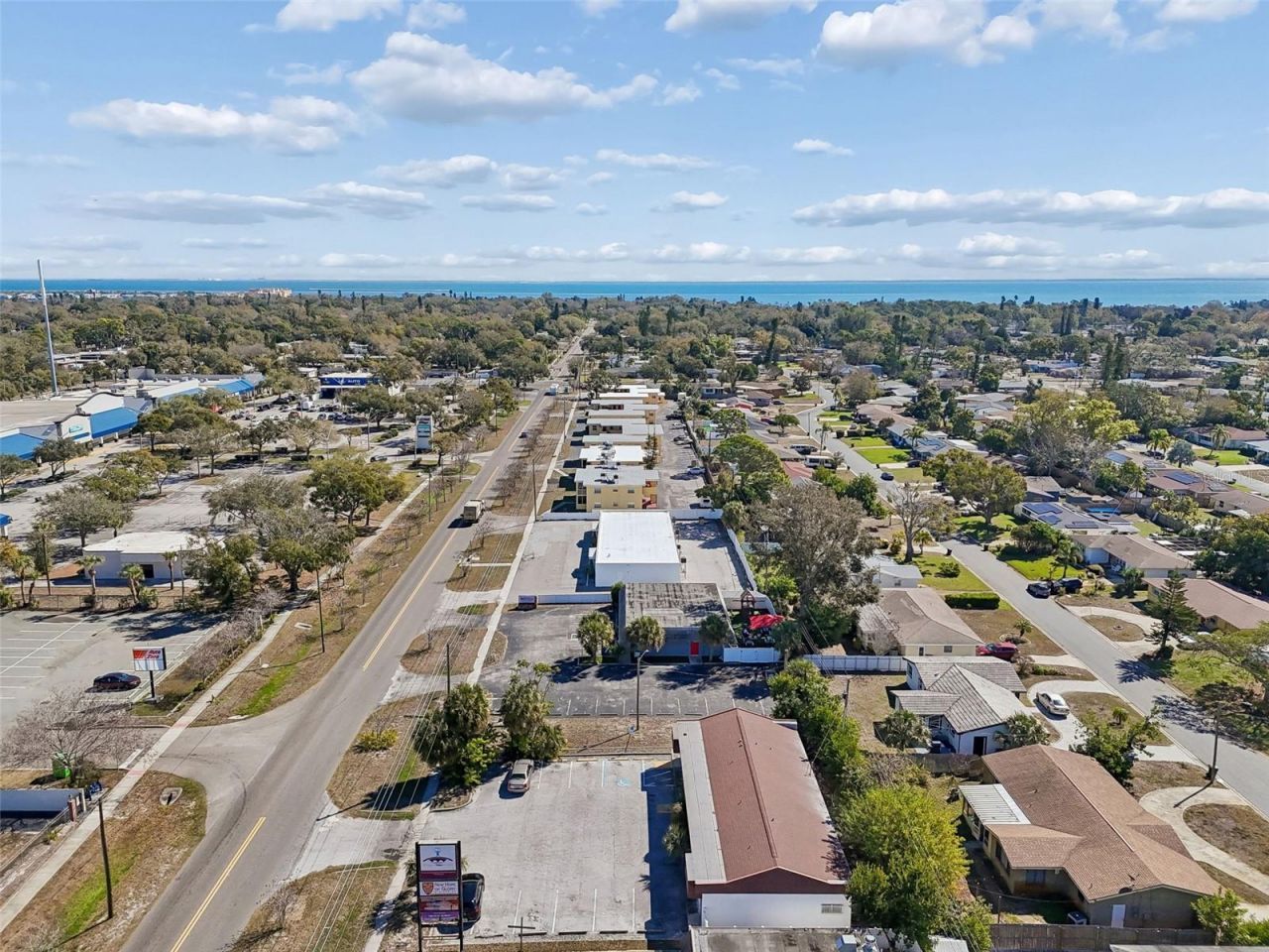 1152 62nd Avenue S, Saint Petersburg, FL 33705 Photo