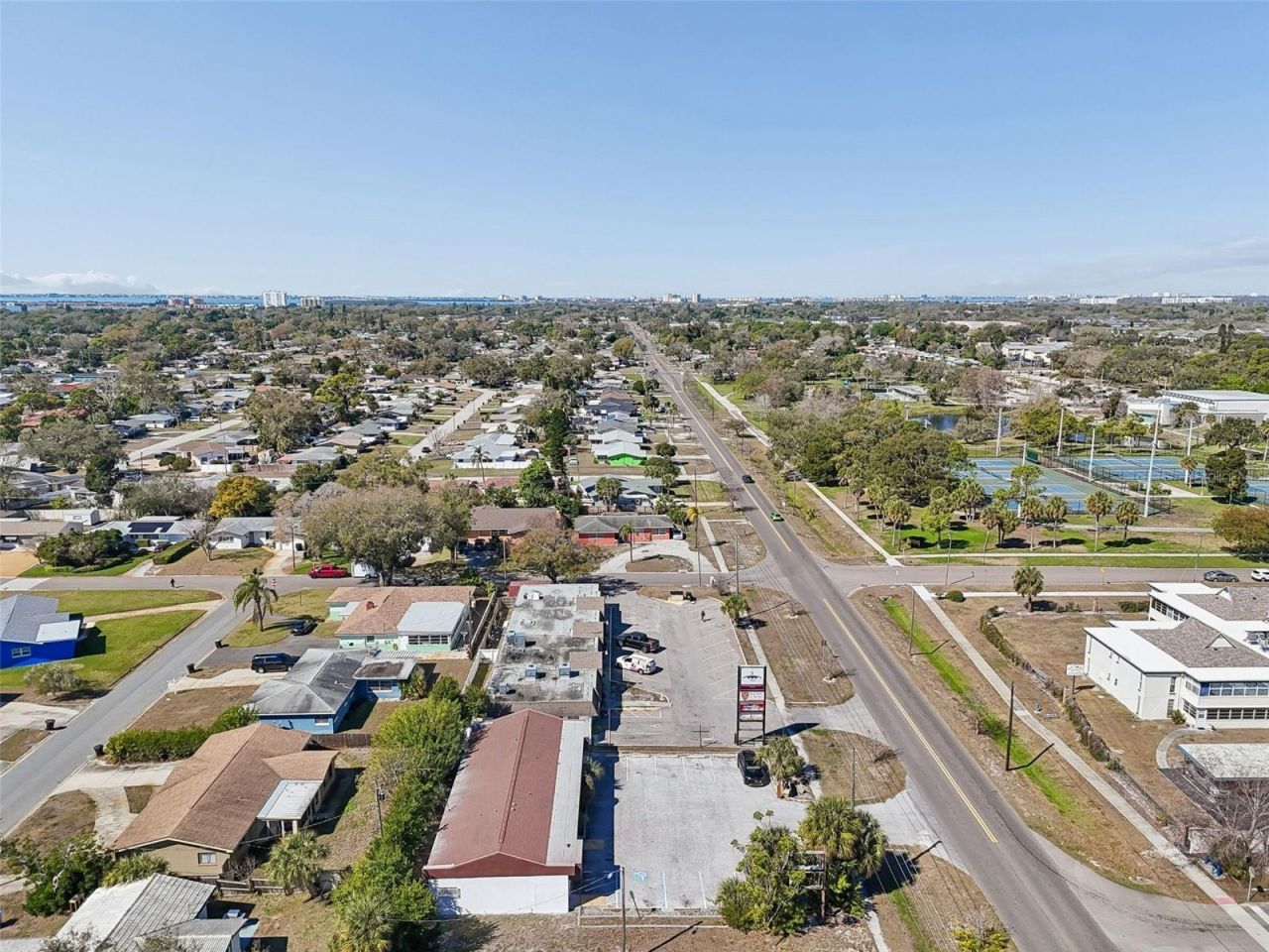 1152 62nd Avenue S, Saint Petersburg, FL 33705 Photo