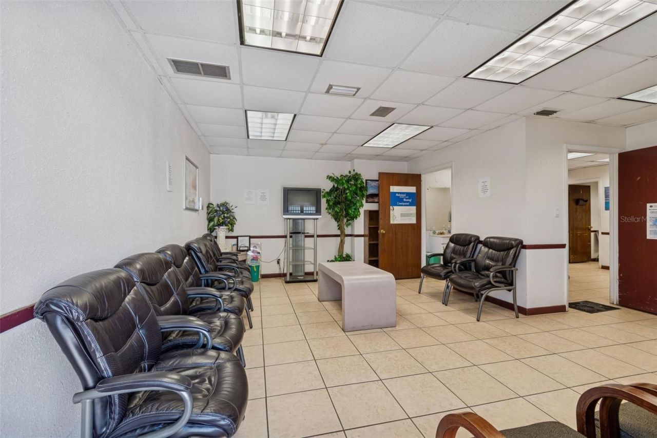 1152 62nd Avenue S, Saint Petersburg, FL 33705 Photo