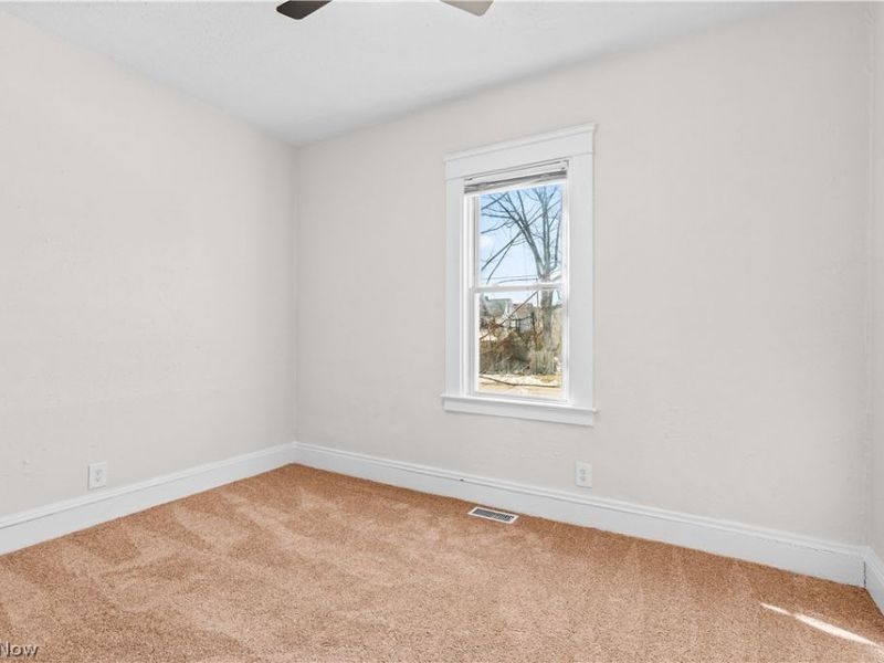 13612 Durkee Avenue, Cleveland, OH 44105 Photo 24