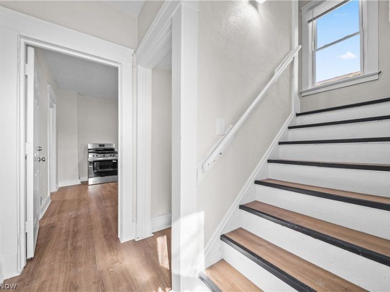 13612 Durkee Avenue, Cleveland, OH 44105 Photo 25