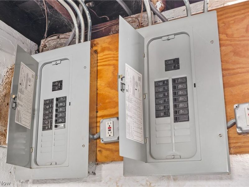 13612 Durkee Avenue, Cleveland, OH 44105 Photo 33