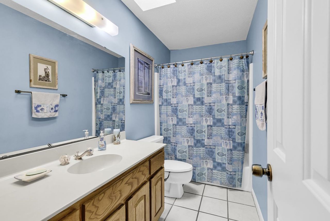 405 N Hillside Dr.  Photo 16