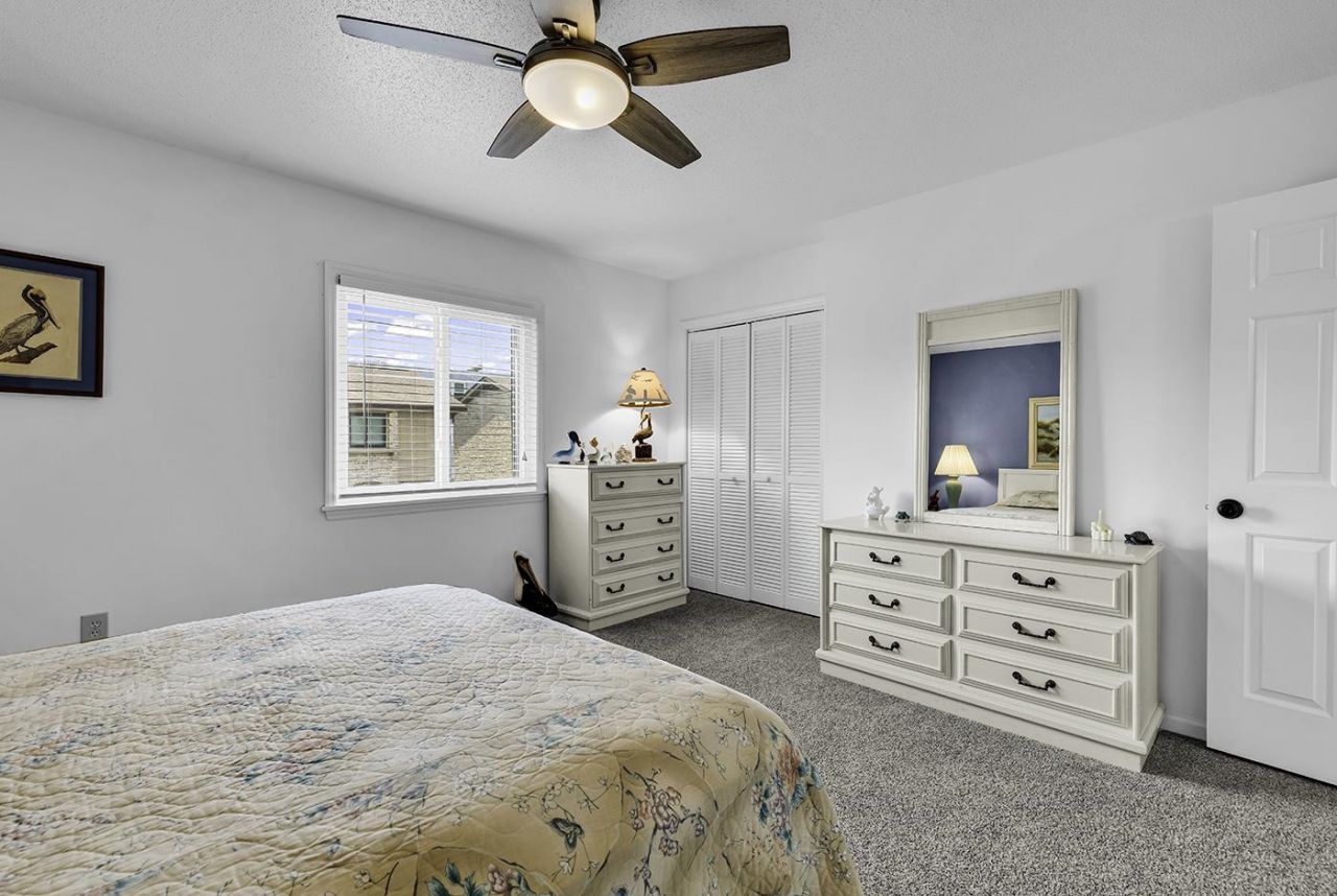 405 N Hillside Dr.  Photo 18