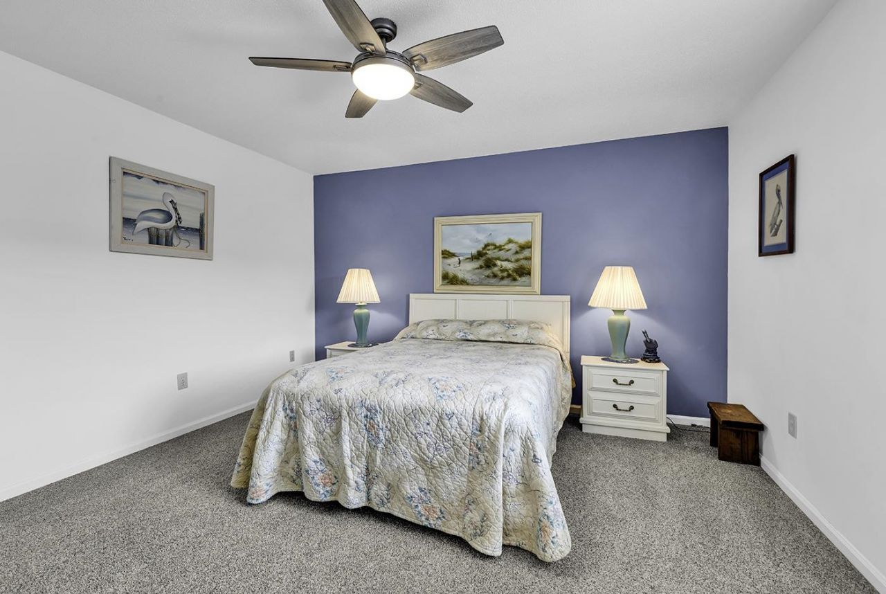 405 N Hillside Dr.  Photo 20