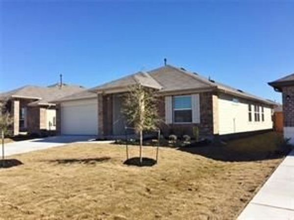116 Cranbrook LN, Hutto, TX 78634