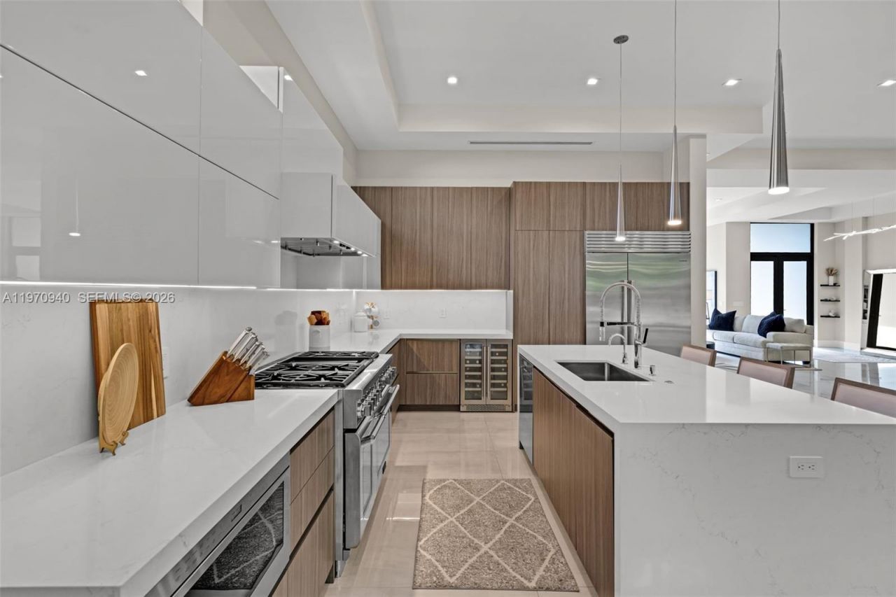 225 NE 3rd St , Boca Raton, FL 33432 Photo