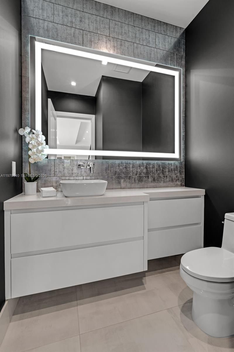 225 NE 3rd St , Boca Raton, FL 33432 Photo