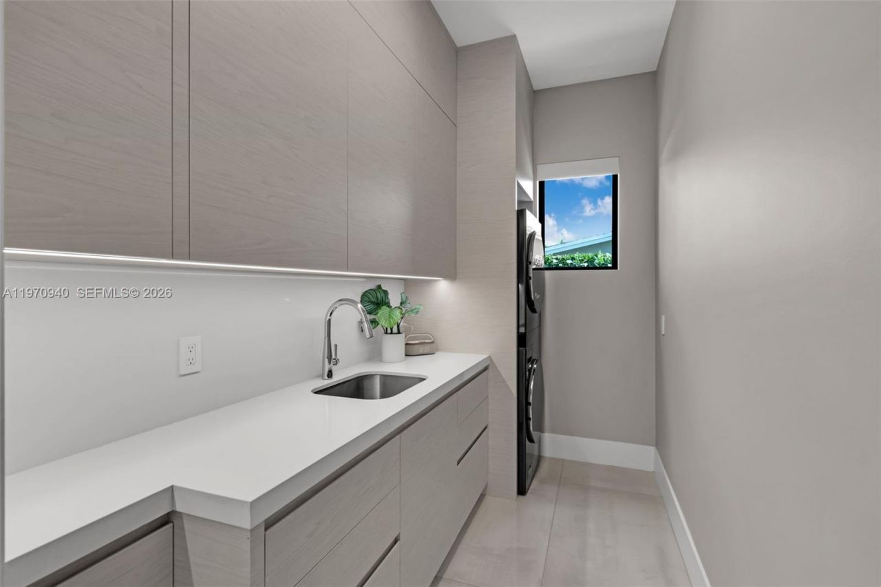 225 NE 3rd St , Boca Raton, FL 33432 Photo