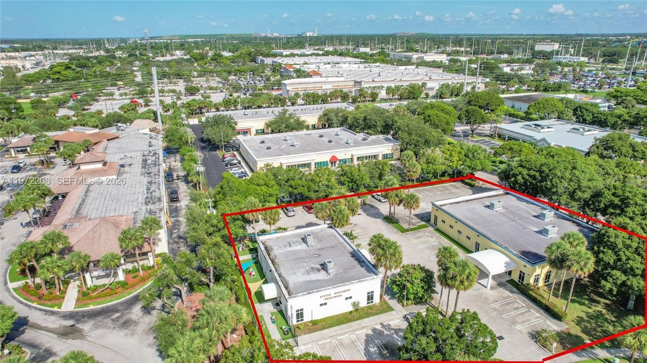 5205 Village Blvd , West Palm Beach, FL 33407 Photo