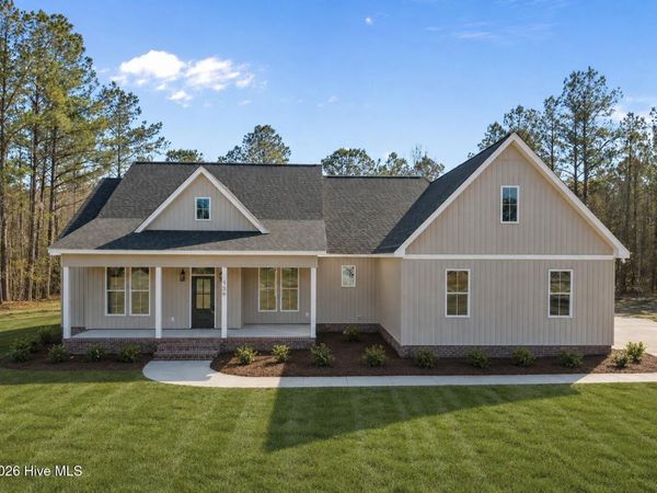 456 Eagle Trace Drive, Blounts Creek, NC 27814