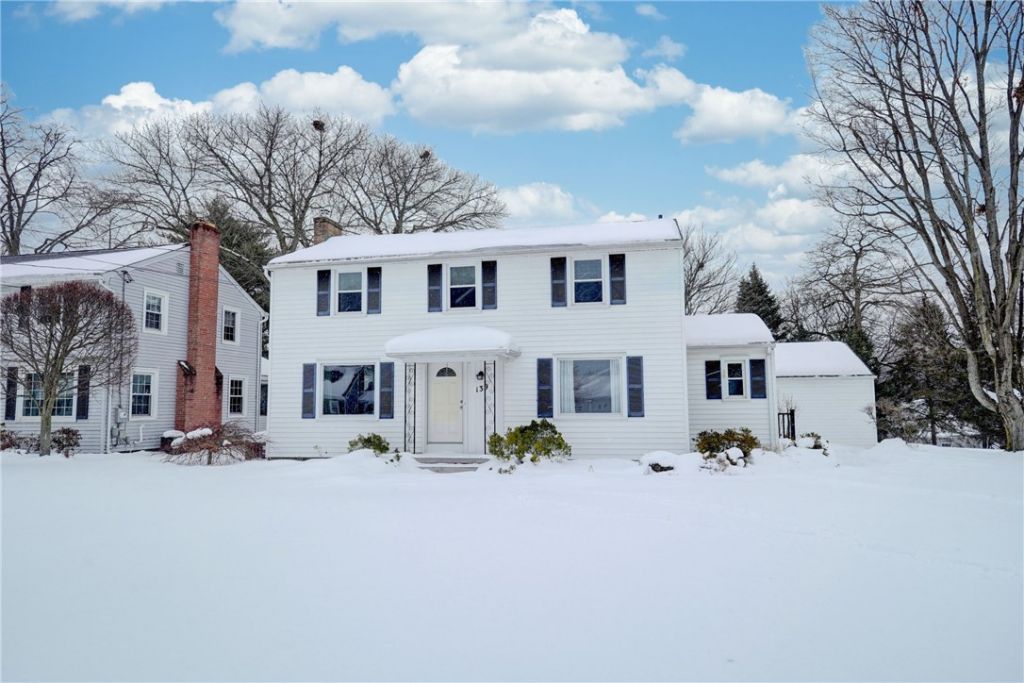 139 Baycrest Drive, Rochester, NY 14622 Main Photo