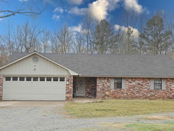 1904 Amy Lane, White Hall, AR 71602