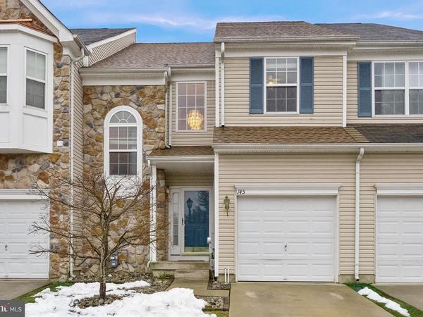 145 CHANCELLOR DRIVE, WOODBURY, NJ 08096