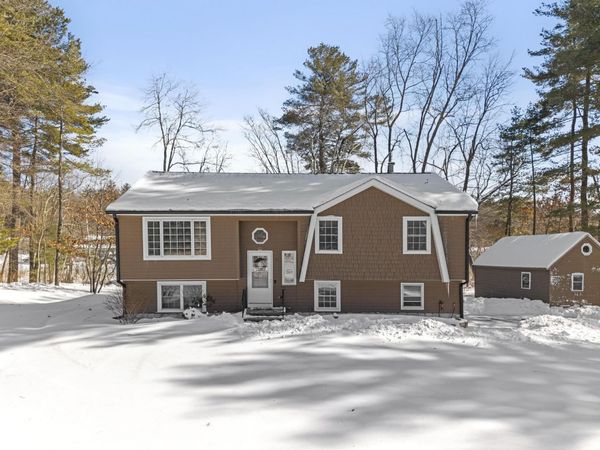 40 Westfall Road, Pelham, NH 03076