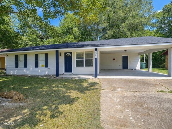 1208 Prentiss Avenue, Yazoo City, MS 39194