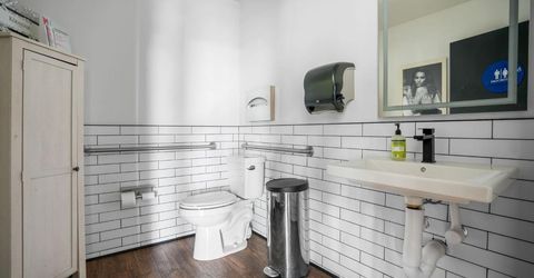 811 Sutter St, Folsom, CA 95630 Photo