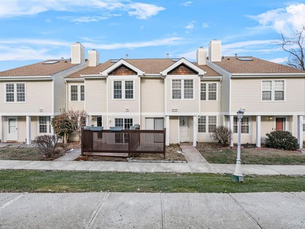 1818 Whispering Hills, Chester, NY 10918