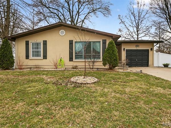 490 Electra Drive, Arnold, MO 63010