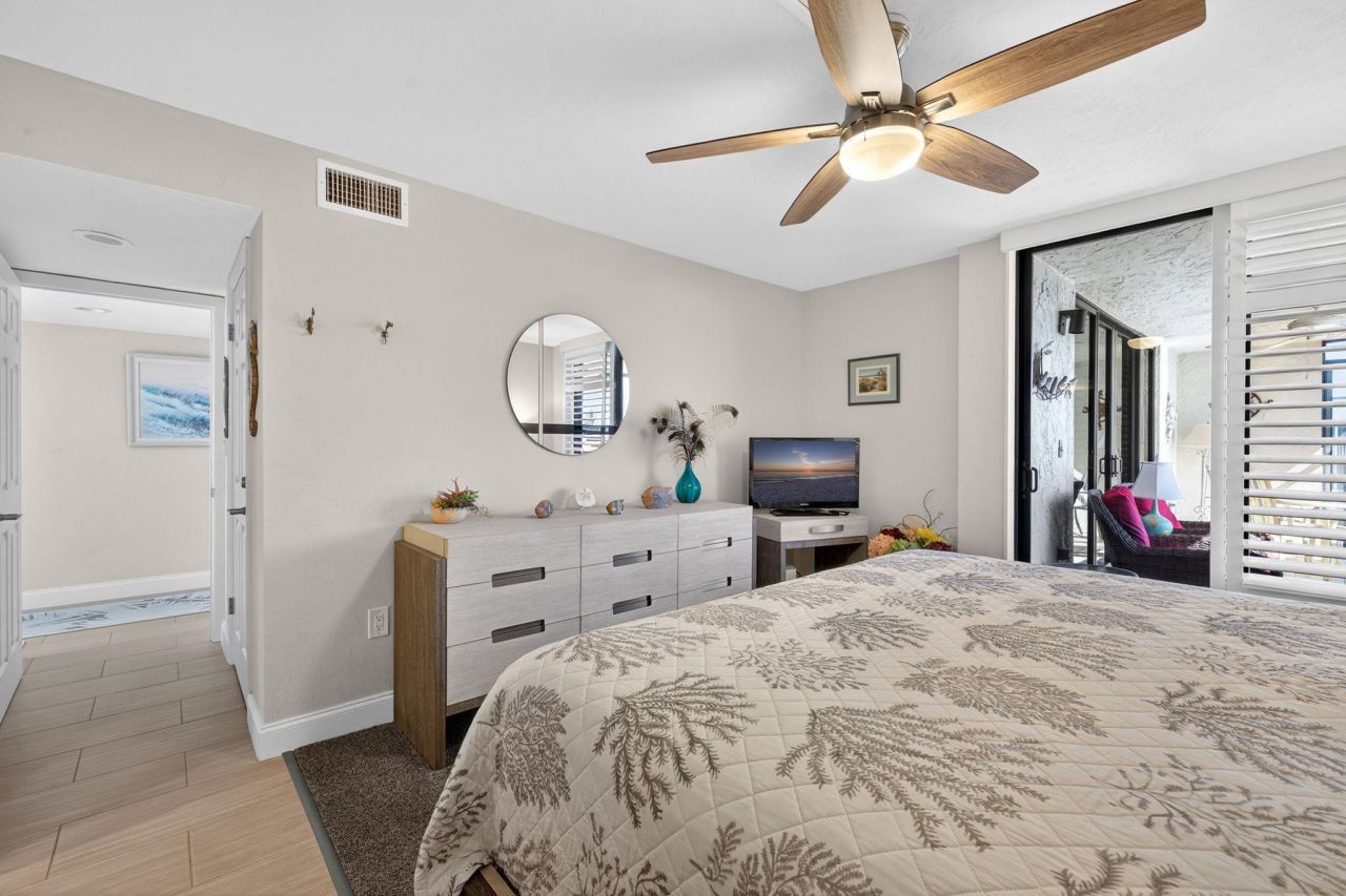 1299 Middle Gulf Dr, Unit 243, Sanibel, FL 33957 Photo