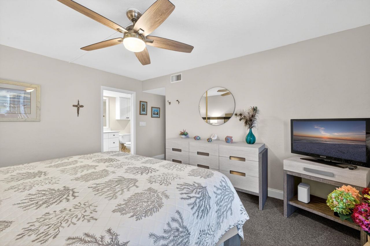 1299 Middle Gulf Dr, Unit 243, Sanibel, FL 33957 Photo