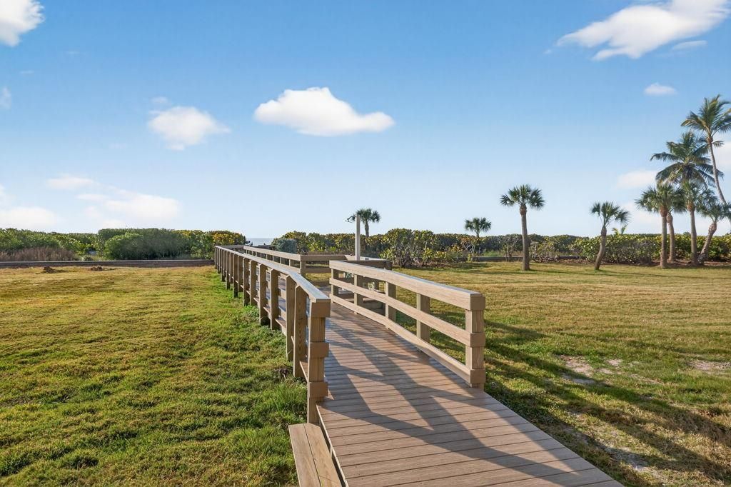 1299 Middle Gulf Dr, Unit 243, Sanibel, FL 33957 Photo