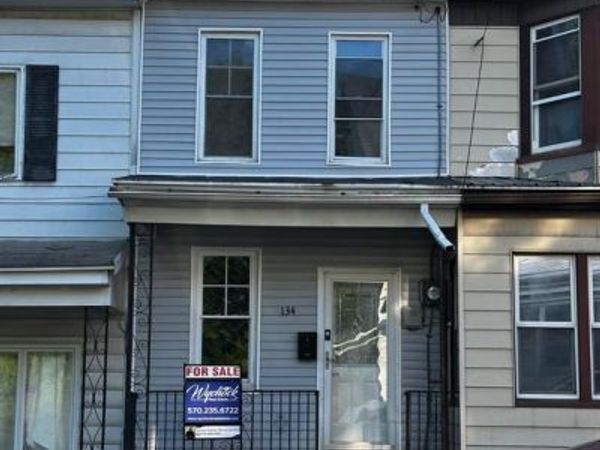 134 S WHITE STREET, SHENANDOAH, PA 17976