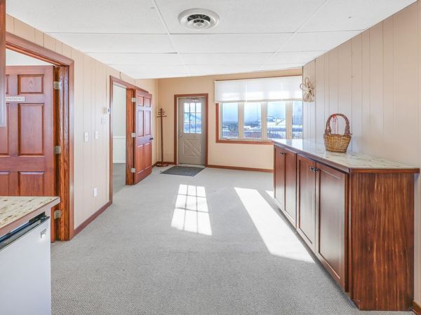 105 E Depot Street , Litchfield, MN 55355