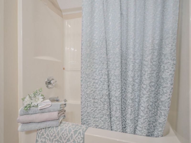 1812 Willow Lakes Drive, Springfield, OH 45502 Photo 15