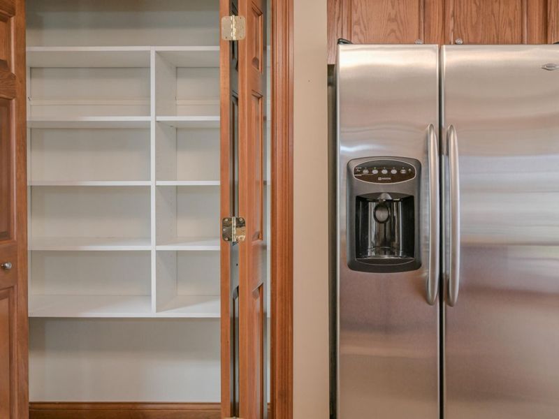 1812 Willow Lakes Drive, Springfield, OH 45502 Photo 22