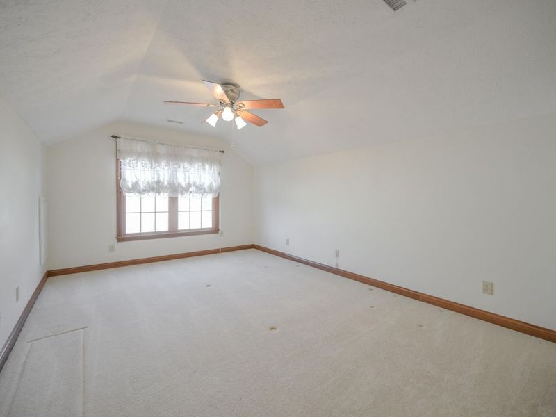 1812 Willow Lakes Drive, Springfield, OH 45502 Photo 30