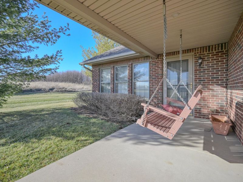 1812 Willow Lakes Drive, Springfield, OH 45502 Photo 34