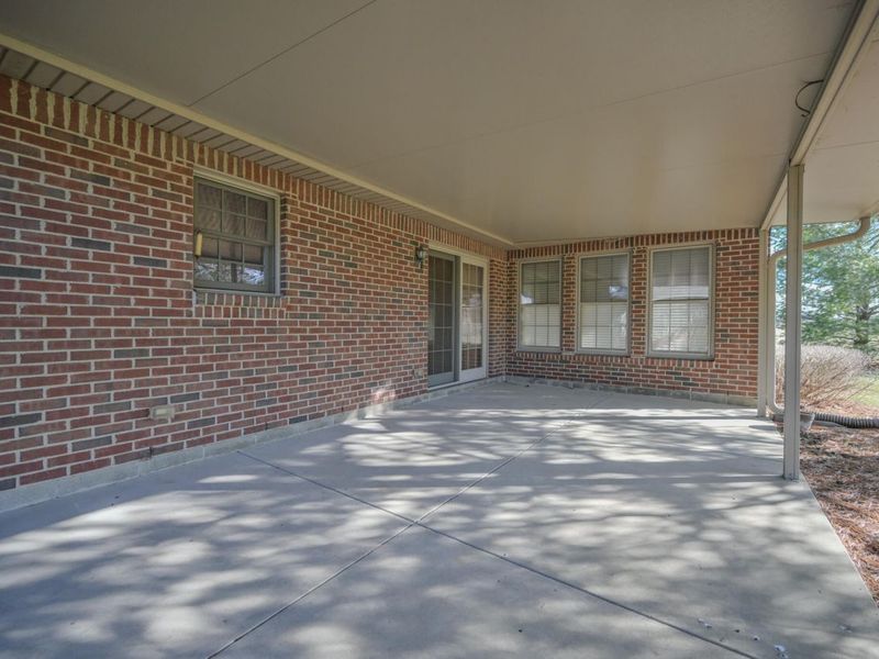 1812 Willow Lakes Drive, Springfield, OH 45502 Photo 35