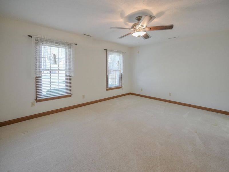 1812 Willow Lakes Drive, Springfield, OH 45502 Photo 6