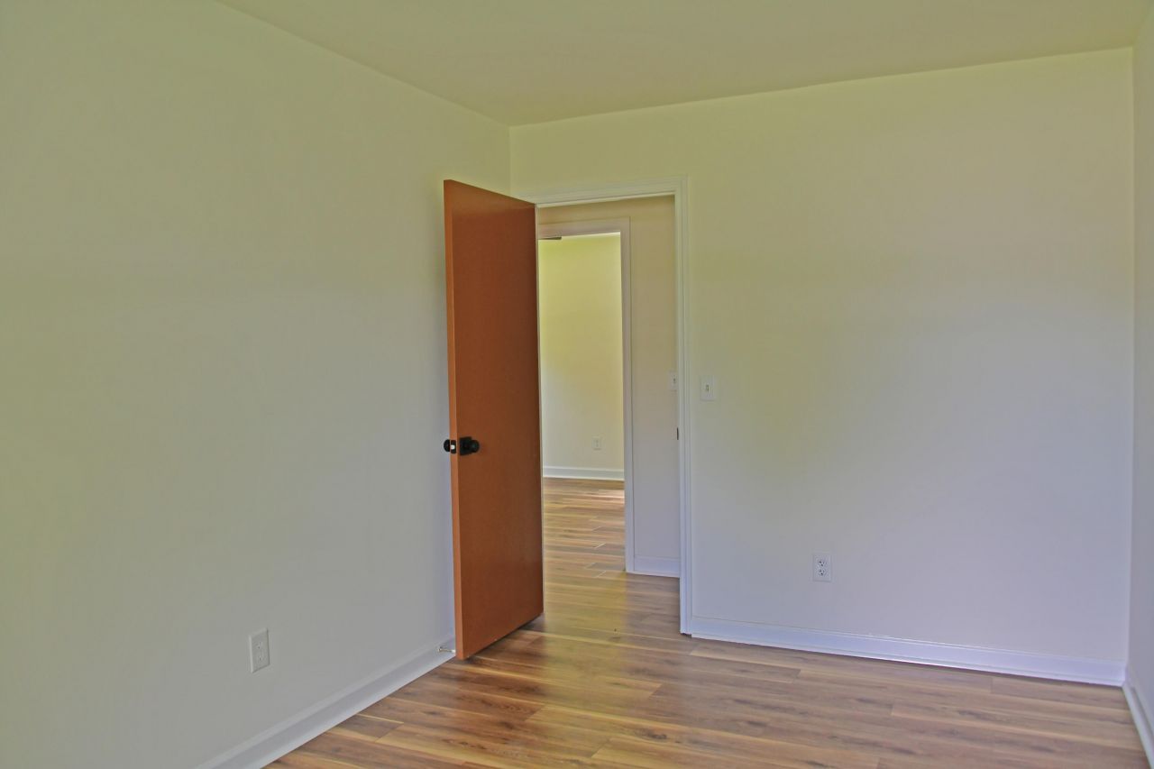 1101 Stuart Drive Photo 14