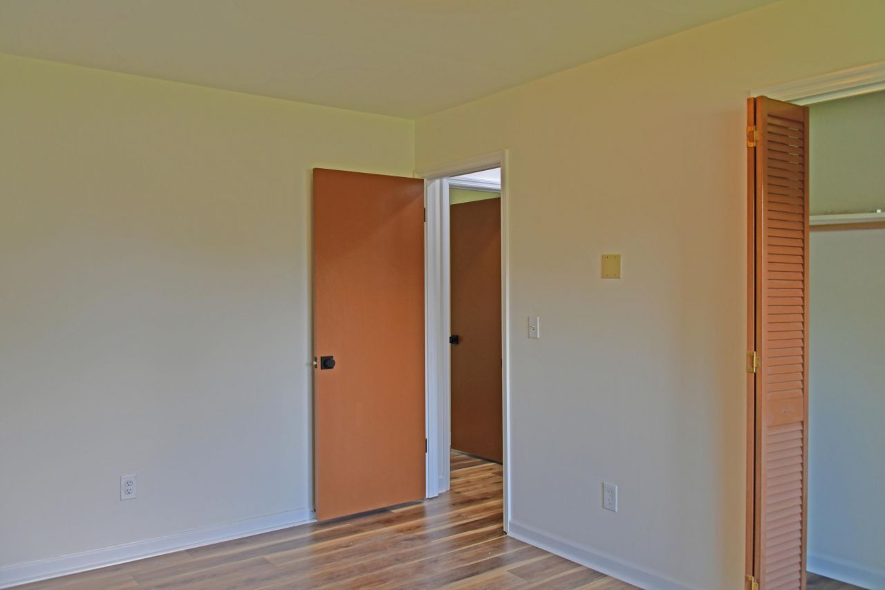 1101 Stuart Drive Photo 16