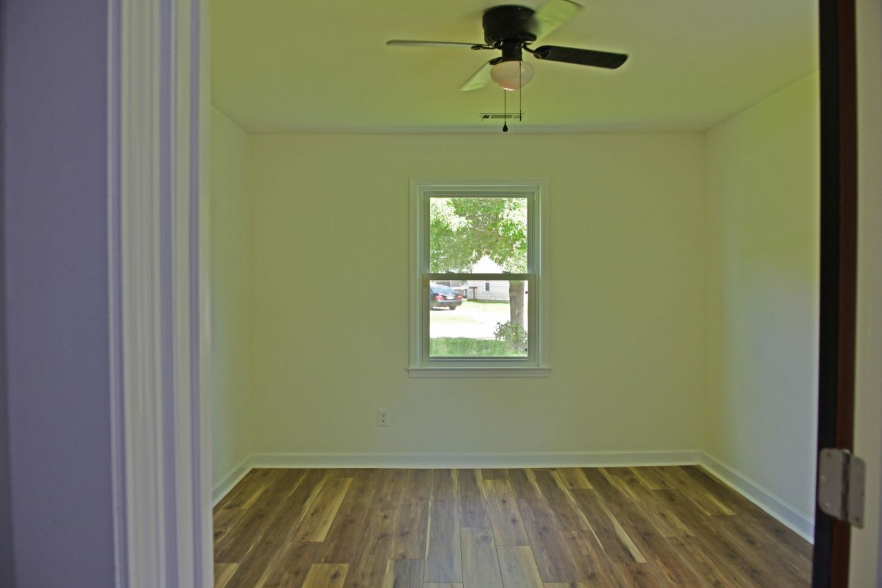 1101 Stuart Drive Photo 17